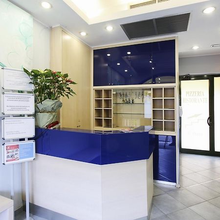 Albergo Verdi Νόβι Λίγκουρε Εξωτερικό φωτογραφία