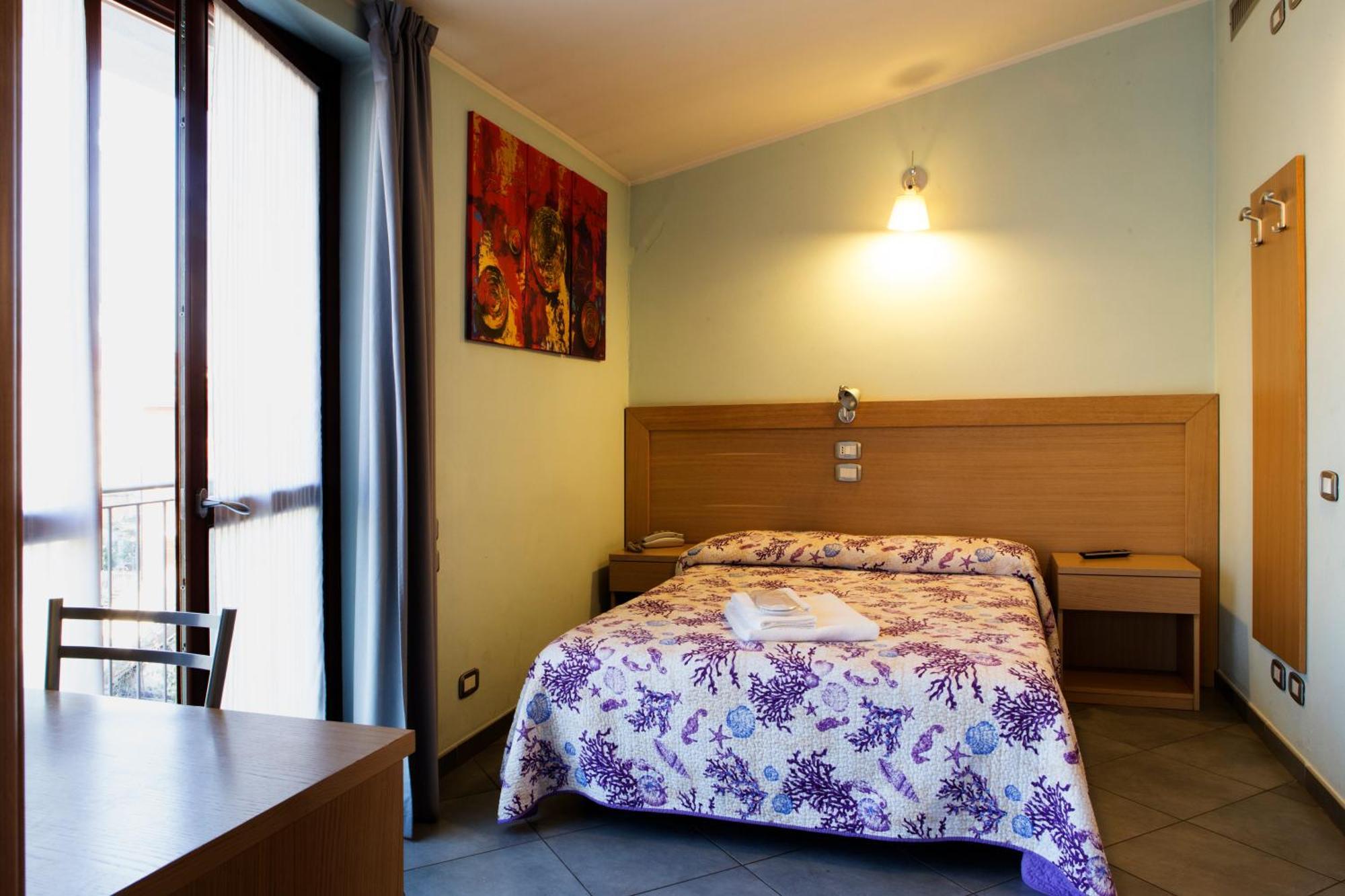 Albergo Verdi Νόβι Λίγκουρε Εξωτερικό φωτογραφία
