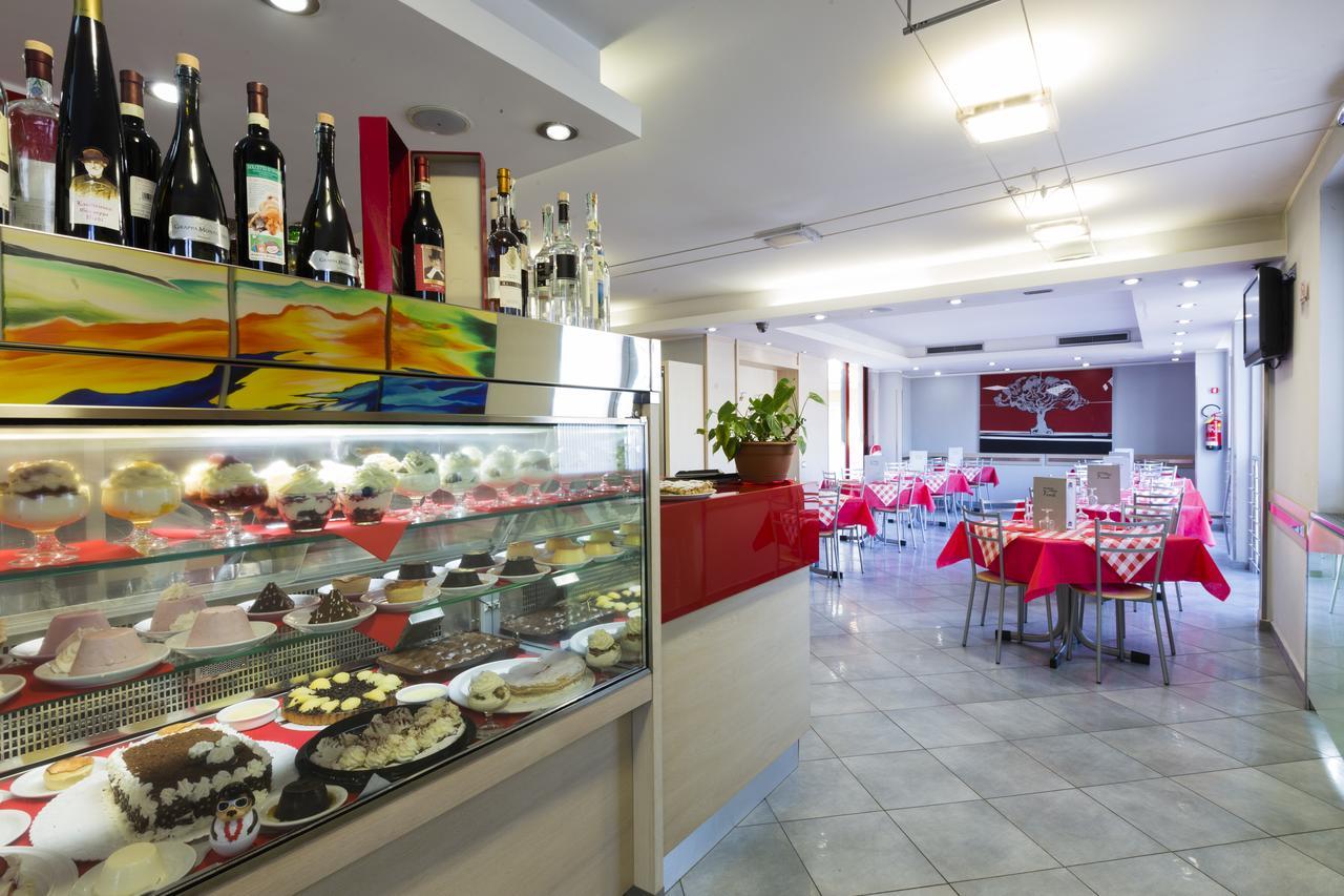 Albergo Verdi Νόβι Λίγκουρε Εξωτερικό φωτογραφία